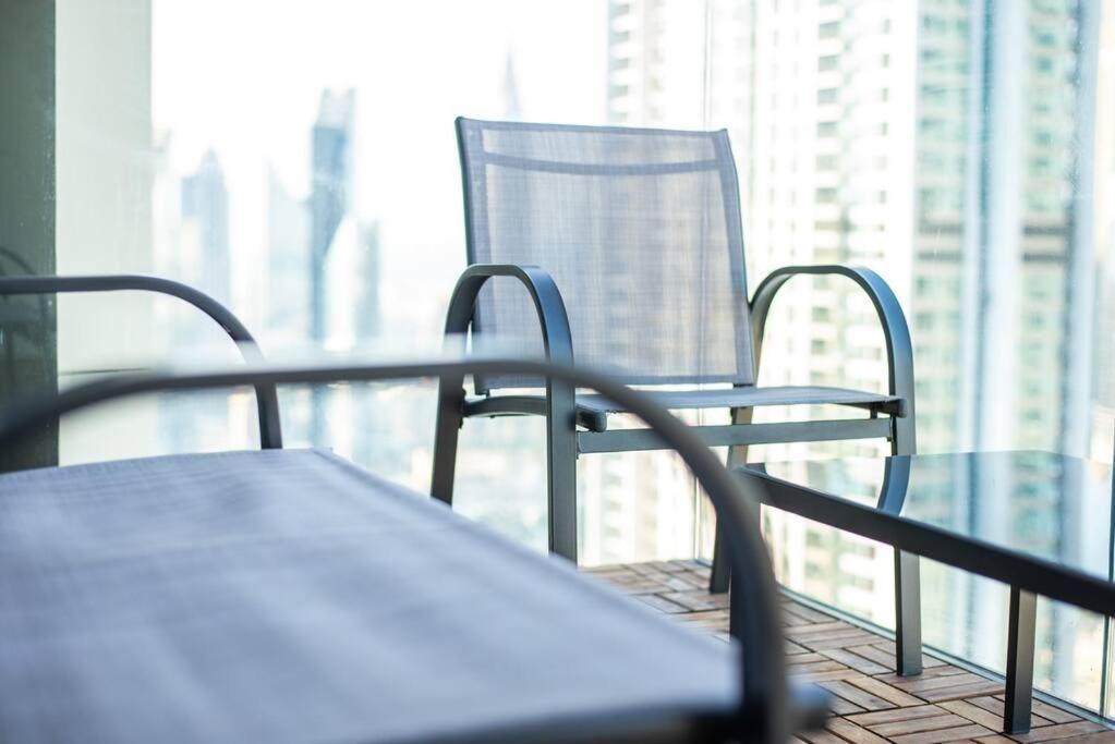 Apartment Glamorous Difc Downtown Direct Bridge To Dubaimall *